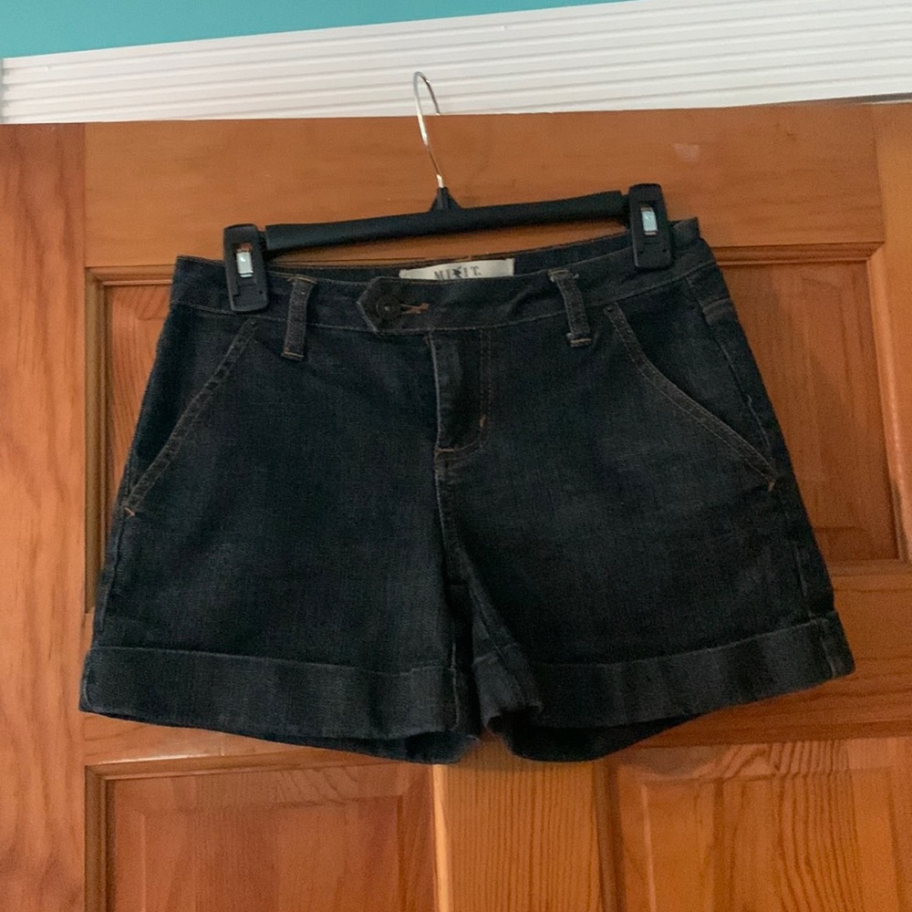Womens 2 Jean shorts